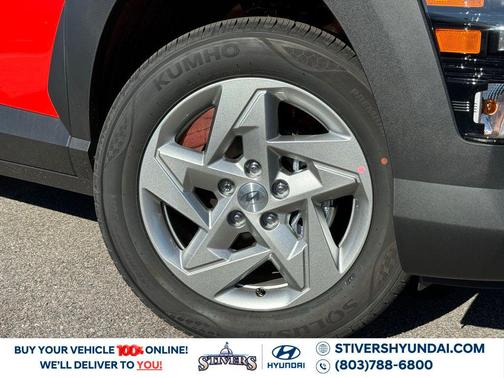 2025 Hyundai KONA SE