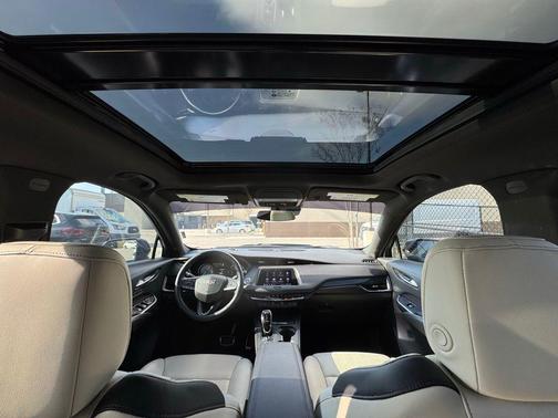 2020 Cadillac XT4 Sport