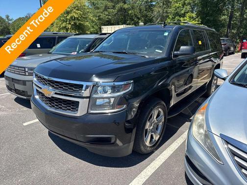 Black 2019 Chevrolet Suburban LT