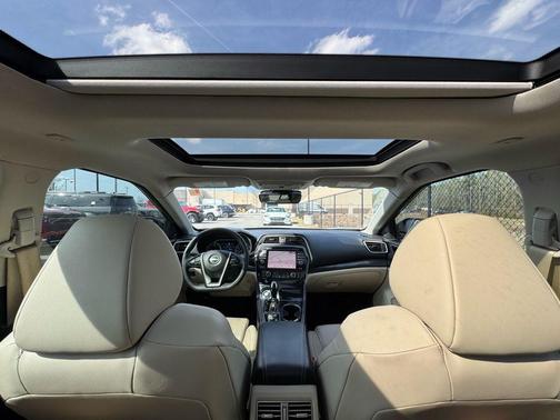 2023 Nissan Maxima 3.5 Platinum