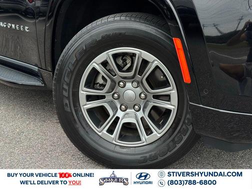 Diamond Black Crystal Pearlcoat 2023 Jeep Wagoneer Series I 4x2