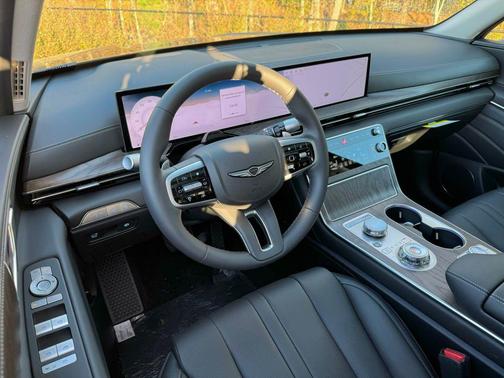 2025 Genesis GV80 2.5T