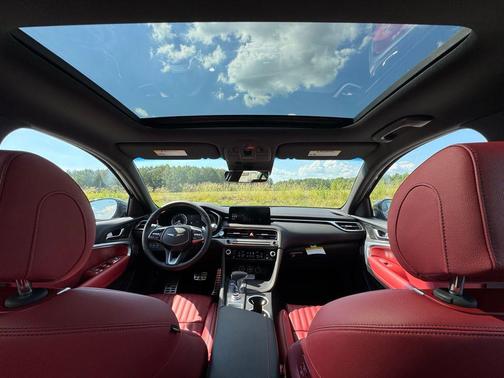 Vik Black 2026 Genesis G70 3.3T RWD Sport Prestige