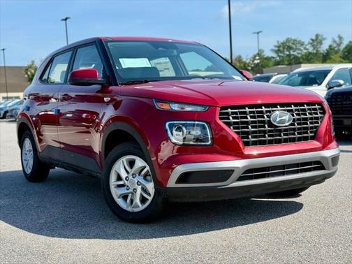 2025 Hyundai VENUE SE
