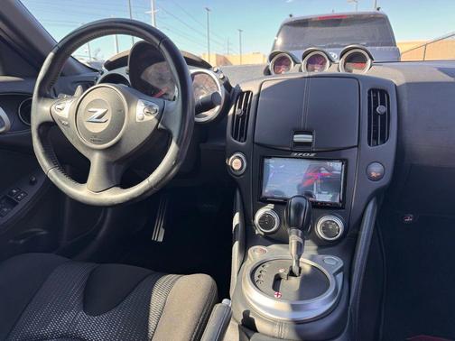 2009 Nissan 370Z Touring