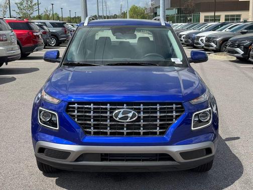 2025 Hyundai VENUE Limited