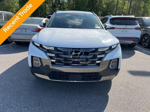 Ice White 2022 Hyundai SANTA CRUZ Limited