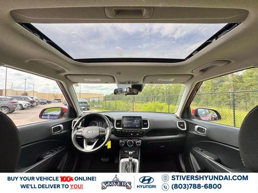 2022 Hyundai VENUE SEL