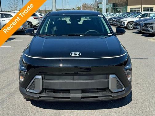 2025 Hyundai KONA SE