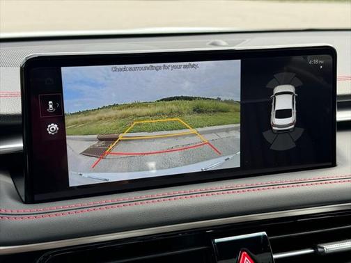 2025 Genesis G70 2.5T RWD