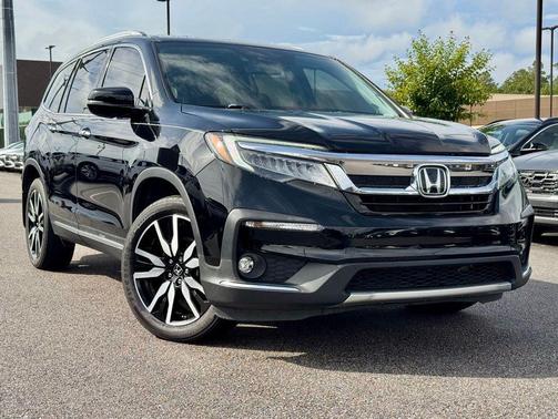 2019 Honda Pilot Touring 8-Passenger