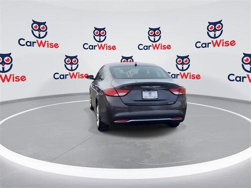 2017 Chrysler 200 Limited
