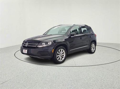 2017 Volkswagen Tiguan 2.0T Wolfsburg Edition