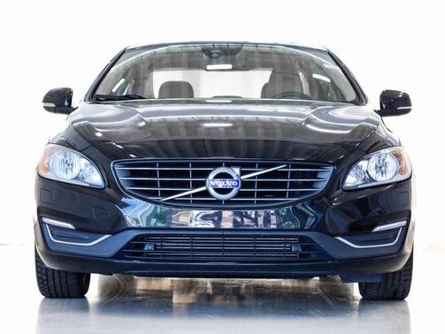 2016 Volvo S60 T5 Drive-E Premier