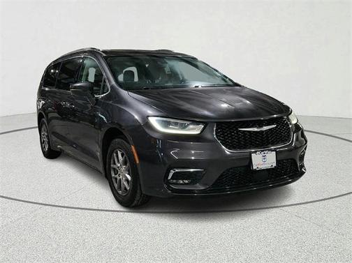 2021 Chrysler Pacifica Touring