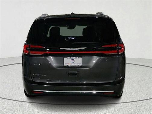 2021 Chrysler Pacifica Touring