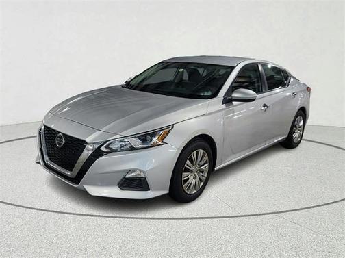 2020 Nissan Altima S FWD