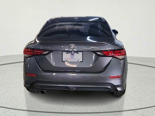 2022 Nissan Sentra SR