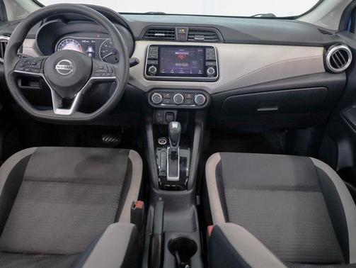 2021 Nissan Versa 1.6 SV