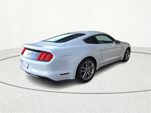 2016 Ford Mustang EcoBoost Premium
