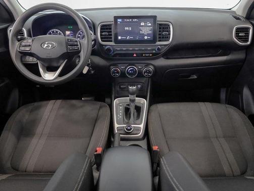 2020 Hyundai VENUE SEL