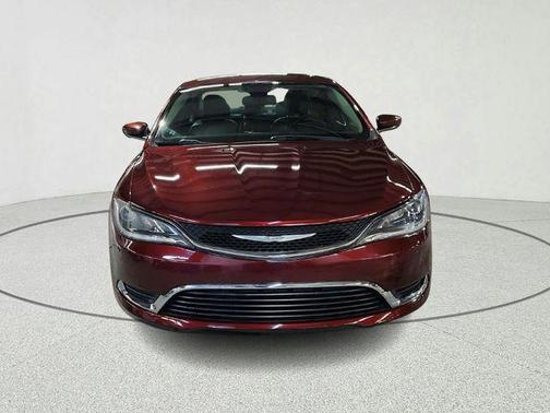 2017 Chrysler 200 Limited