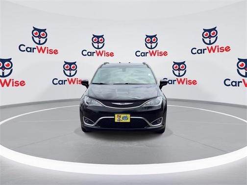 2018 Chrysler Pacifica Touring-L