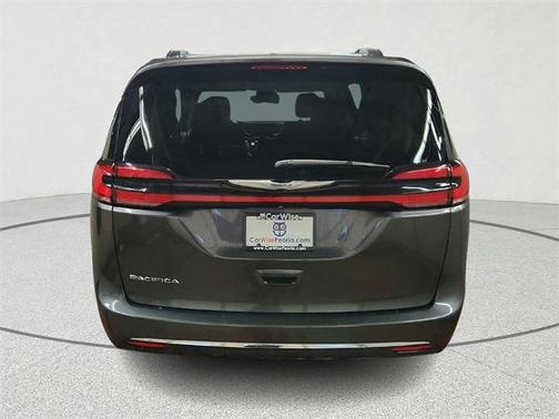 2021 Chrysler Pacifica Touring