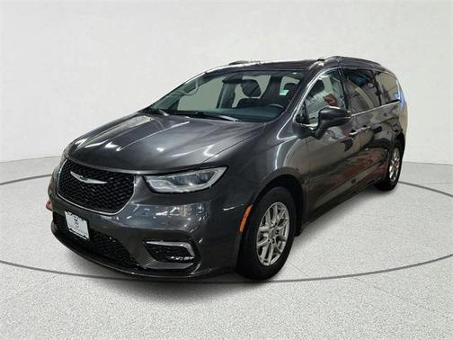 2021 Chrysler Pacifica Touring