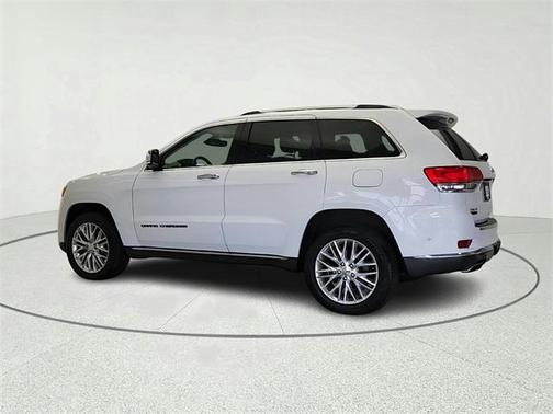 2018 Jeep Grand Cherokee Summit