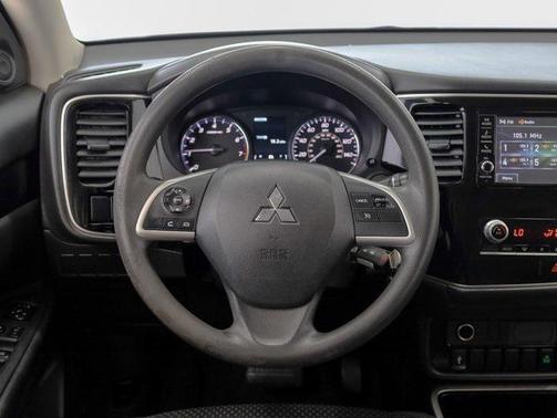 2020 Mitsubishi Outlander SEL