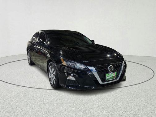 2022 Nissan Altima S FWD