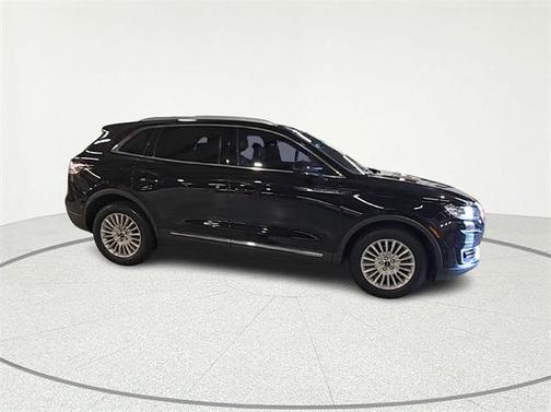 2019 Lincoln Nautilus Standard