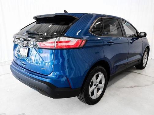 2021 Ford Edge SE