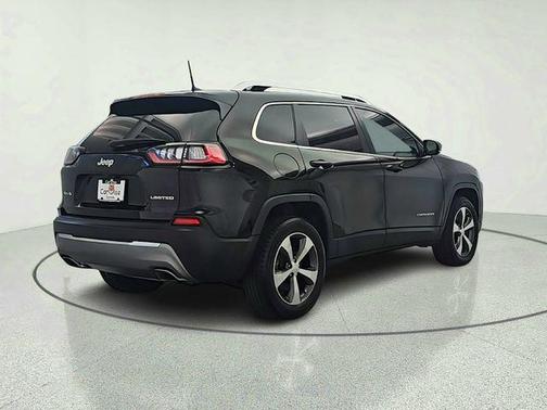 Diamond Black Crystal Pearlcoat 2019 Jeep Cherokee Limited