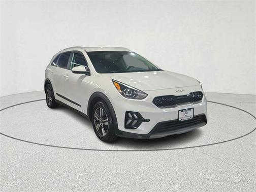 2022 Kia Niro LXS