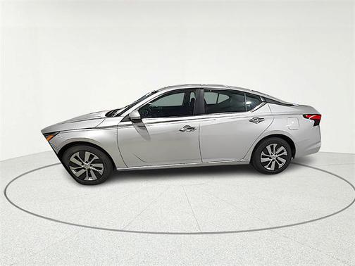 2021 Nissan Altima S FWD