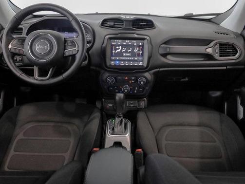 2022 Jeep Renegade Latitude
