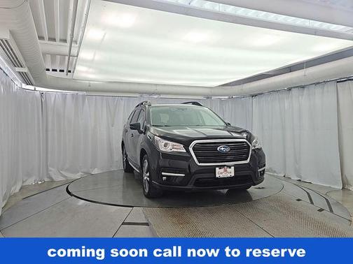 Crystal Black Silica 2022 Subaru Ascent Limited 7-Passenger