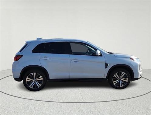 2022 Mitsubishi Outlander Sport SE