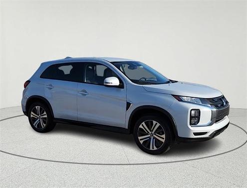 2022 Mitsubishi Outlander Sport SE