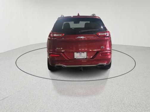 2016 Jeep Cherokee Overland