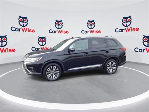 2020 Mitsubishi Outlander SE