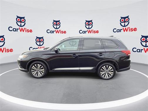 2020 Mitsubishi Outlander SE
