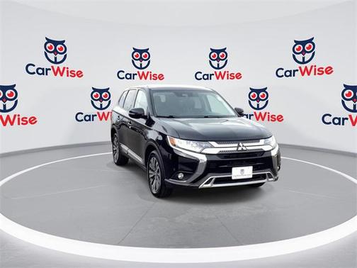 2020 Mitsubishi Outlander SE