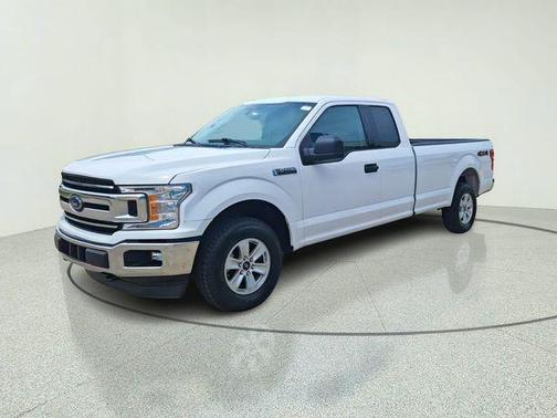 Oxford White 2019 Ford F-150 XLT