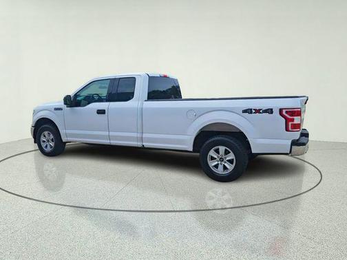 Oxford White 2019 Ford F-150 XLT