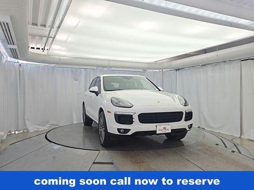 White 2018 Porsche Cayenne Platinum Edition