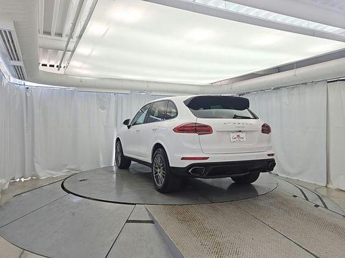 White 2018 Porsche Cayenne Platinum Edition