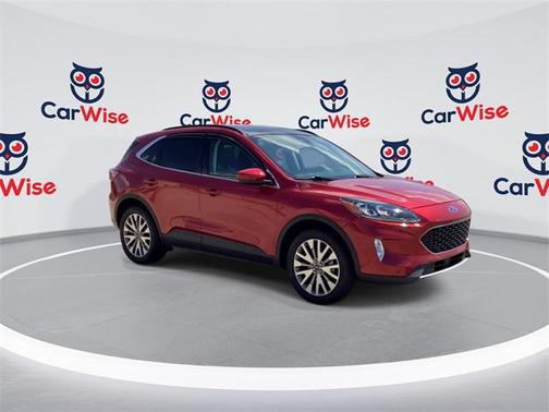 2022 Ford Escape Titanium
